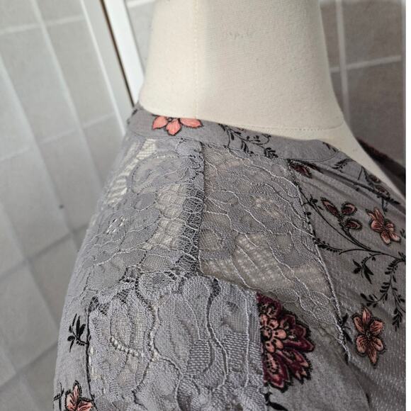 Torrid Floral Babydoll Lace Tunic Semi Blouse Shirt Top Hi Lo Size 00X (10) - Picture 7 of 15